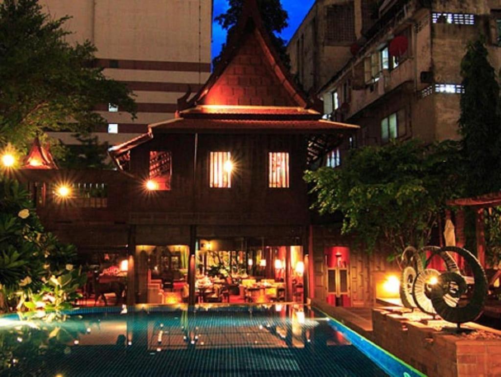 Hôtel The Rose Bangkok Extérieur photo