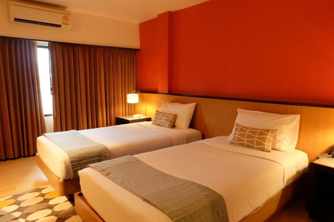 Hôtel The Rose Bangkok Extérieur photo